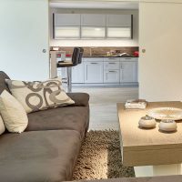 Wohnzimmer mit Terrassenanschluss bei unserem Winkel-Bungalow